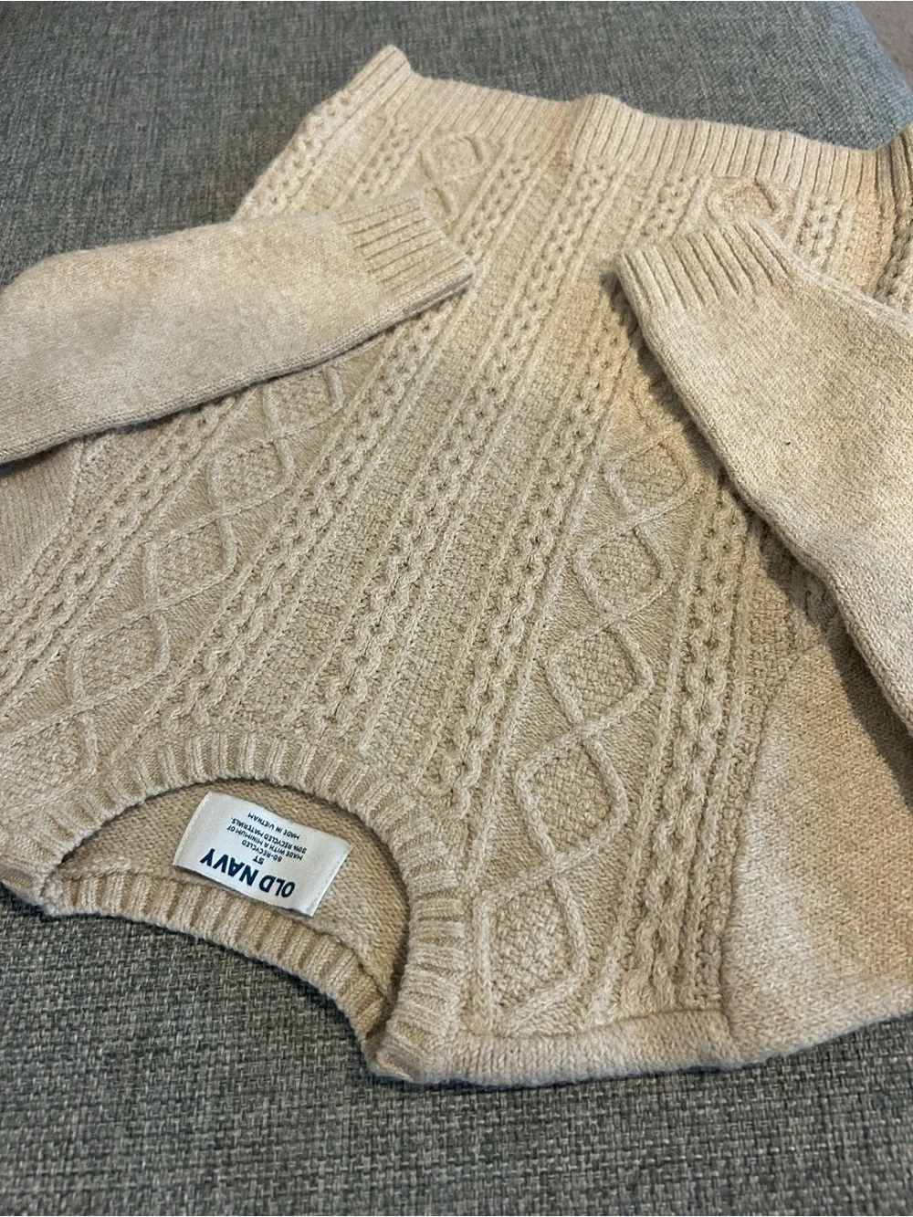 Old Navy classic crewneck